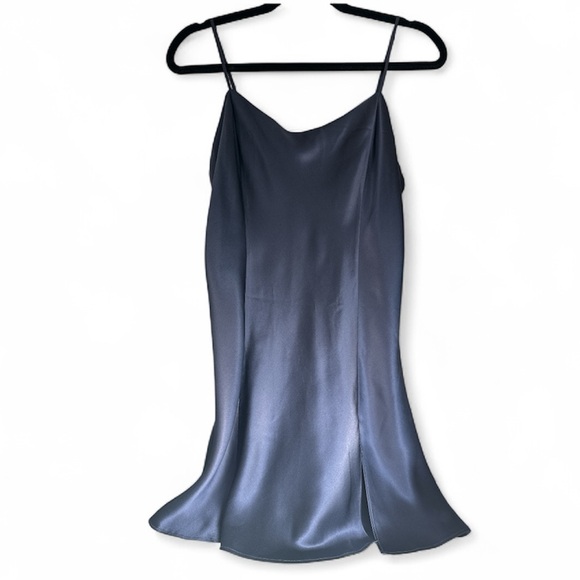 Victoria's Secret Midnight Blue 100% Silk Chemise - Picture 2 of 5